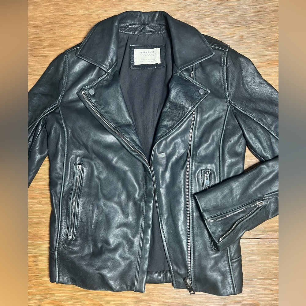 Zara black sheep leather Moto jacket sz S